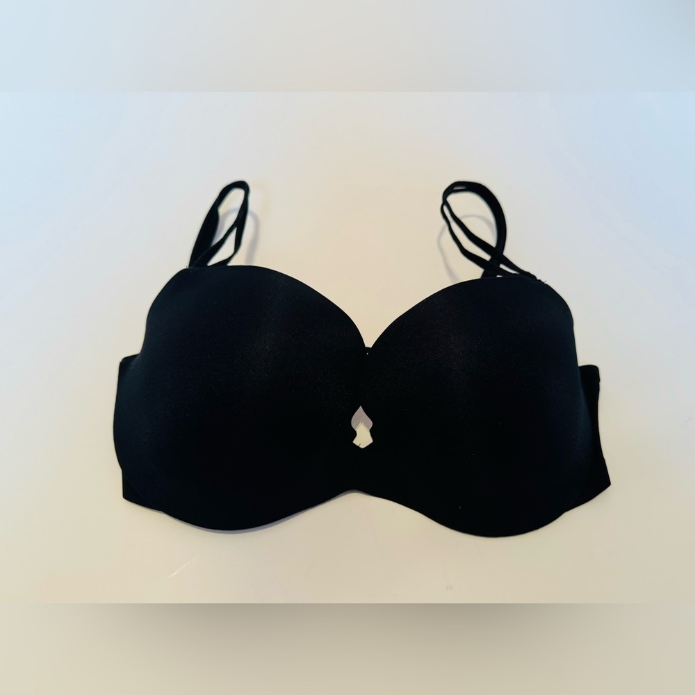 Victoria Secret 34D black padded Demi bra with gold accents perfect condition